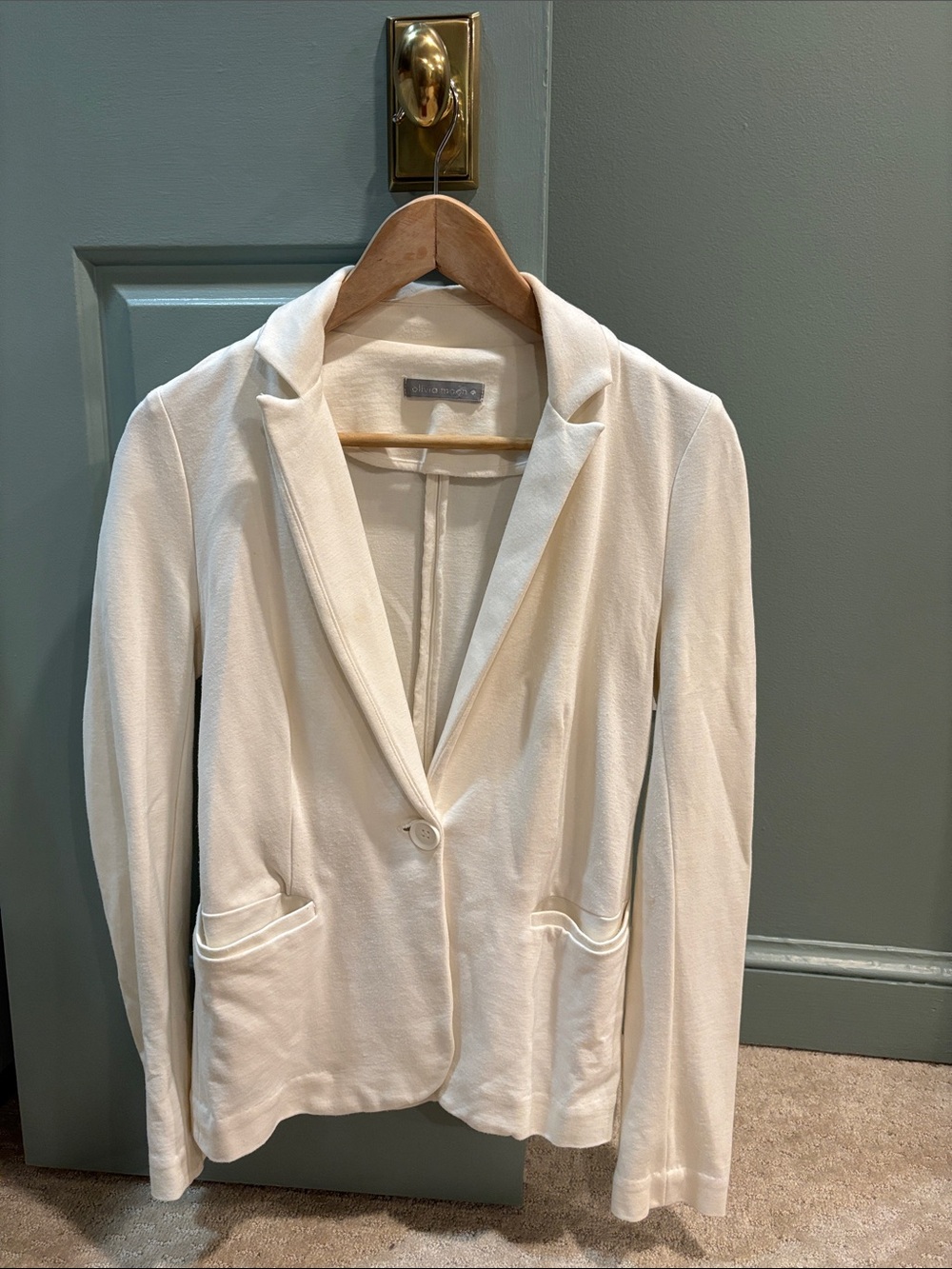 Olivia Moon Cream Single-Button Tailored Blazer
